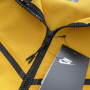 CONJUNTO NK TECH FLEECE -