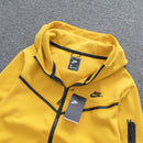 CONJUNTO NK TECH FLEECE -