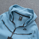 CONJUNTO NK TECH FLEECE -