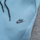 CONJUNTO NK TECH FLEECE -