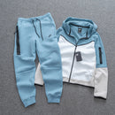CONJUNTO NK TECH FLEECE -