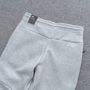 CONJUNTO NK TECH FLEECE -