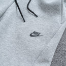 CONJUNTO NK TECH FLEECE -