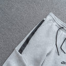 CONJUNTO NK TECH FLEECE -