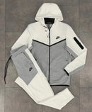 CONJUNTO NK TECH FLEECE -