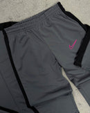 CONJUNTO NK ACADEMY
