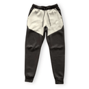 CONJUNTO NK TECH FLEECE -