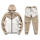 CONJUNTO NK TECH FLEECE -